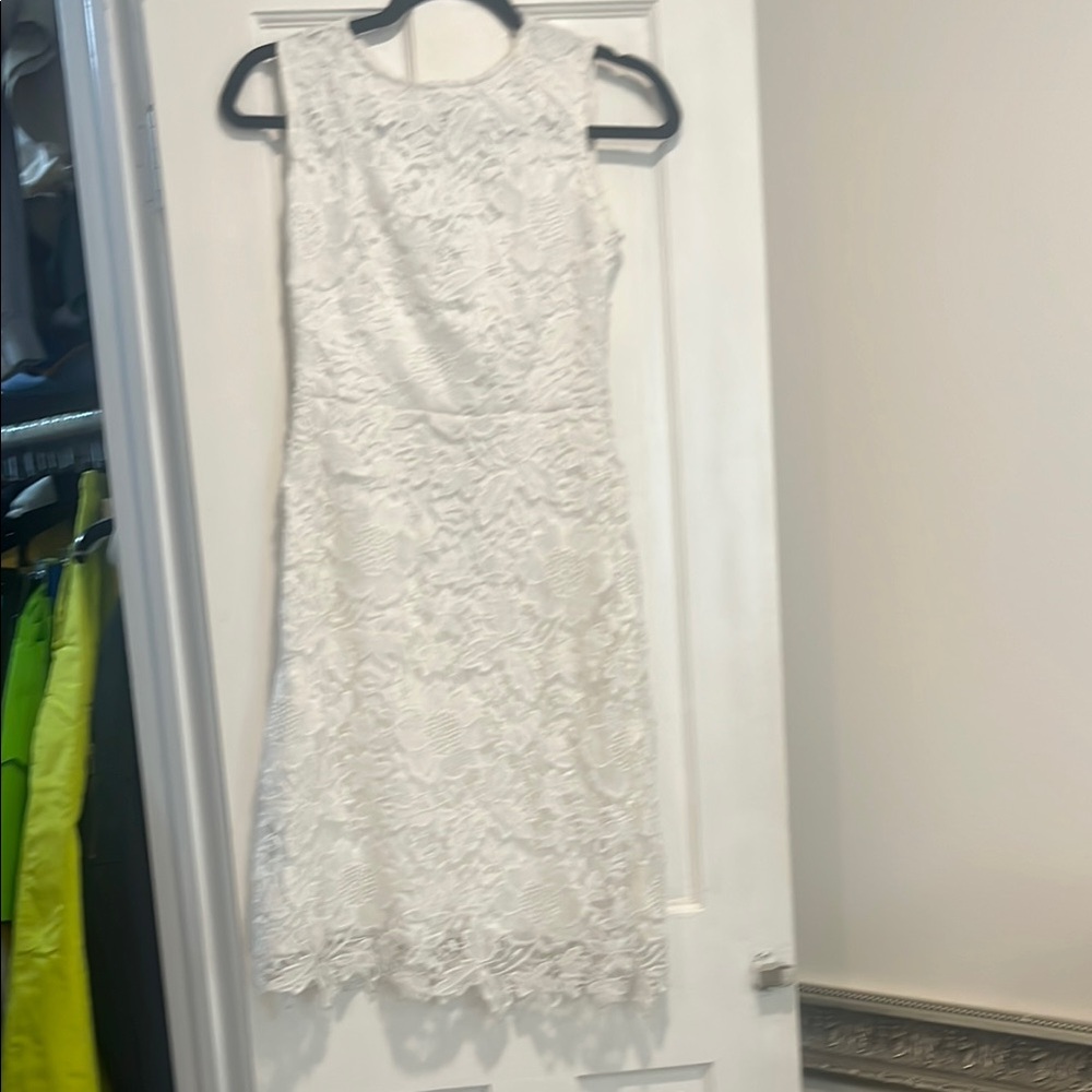 White Sheath Mini Dress with Crew Neck